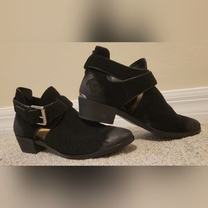 Michael Kors western style cut out suede booties